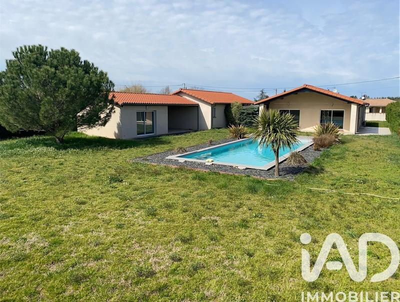 Maison - 206 m² - 8 pièces