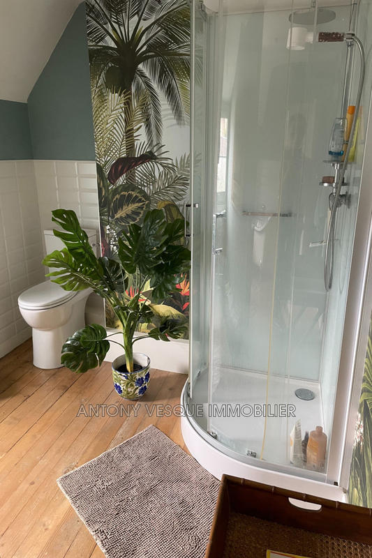 Maison - 315 m² - 6 pièces