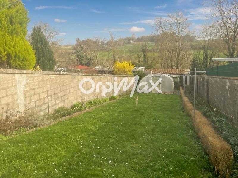 Maison - 90 m² - 4 pièces