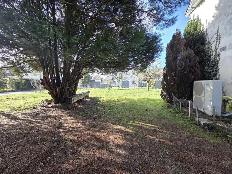 Maison - 167 m² - 9 pièces