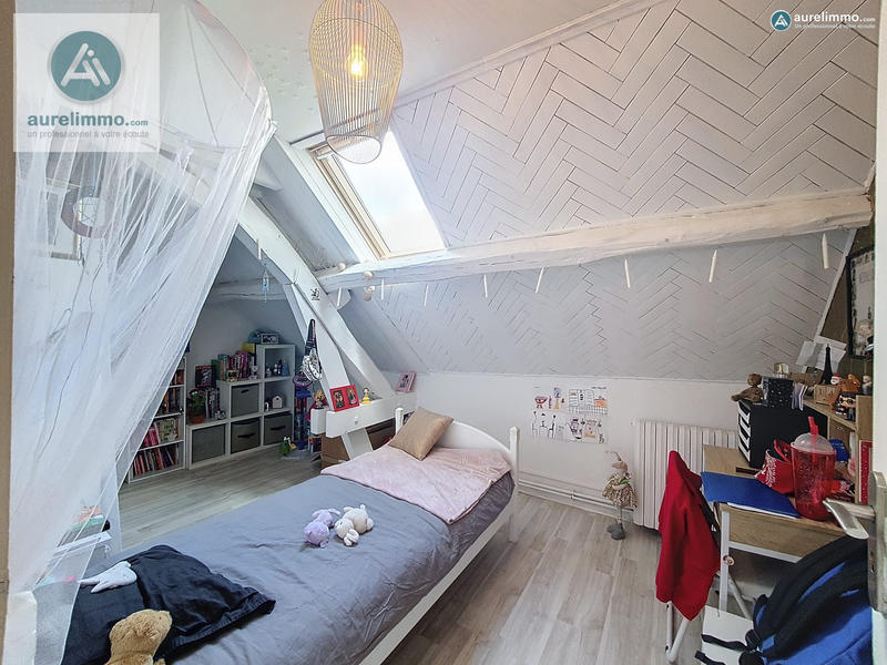 Maison ancienne - 212 m² - 8 pièces