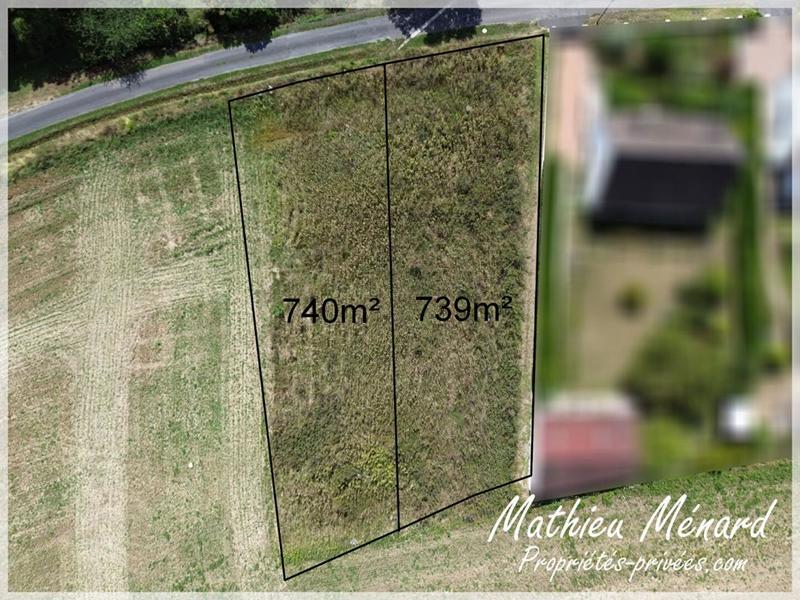 Terrain constructible - 740 m²
