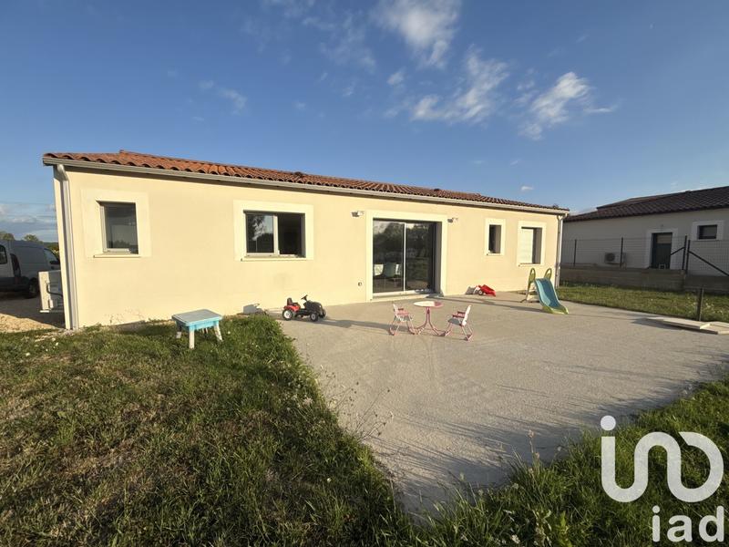 Maison - 92 m² - 4 pièces