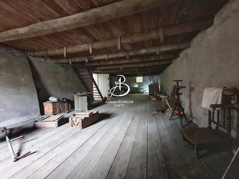 Maison - 390 m² - 10 pièces