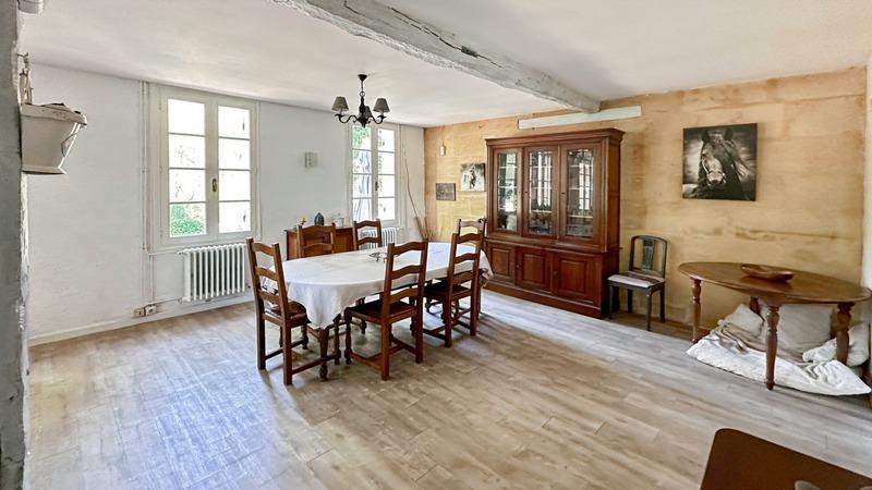 Propriété - 162 m² - 8 pièces