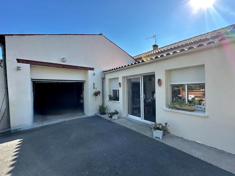 Maison - 175 m² - 7 pièces