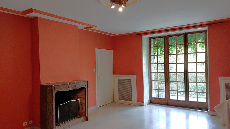 Maison - 331 m² - 10 pièces