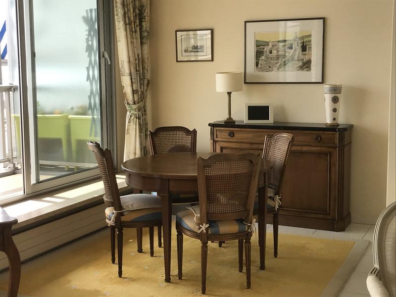 Appartement - 125 m² - 5 pièces