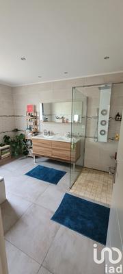 Maison - 138 m² - 3 pièces