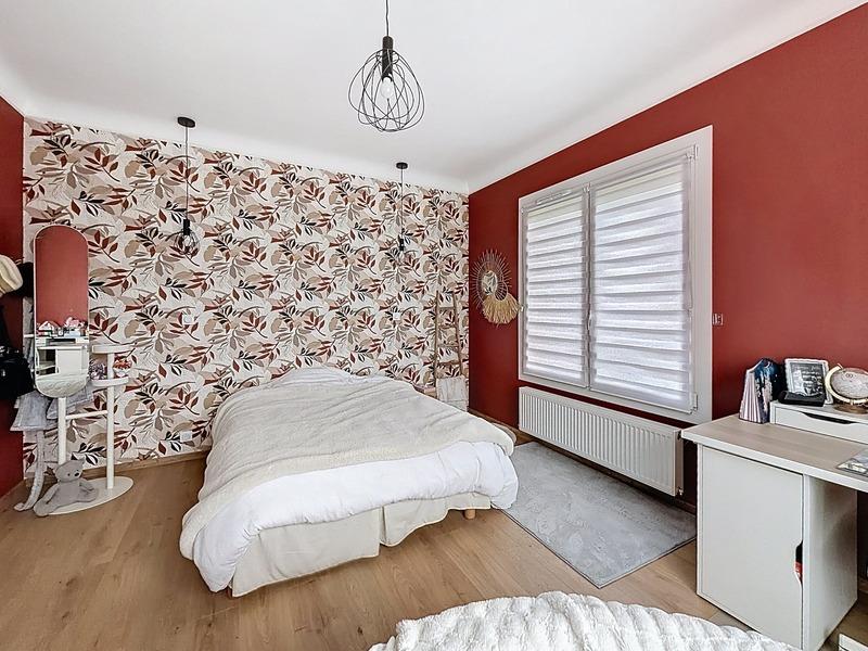 Maison - 180 m² - 6 pièces