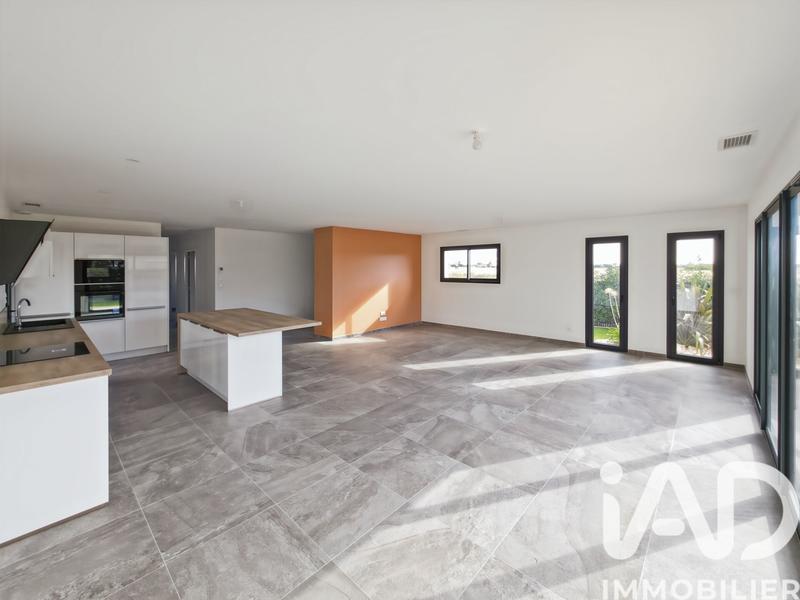 Maison - 112 m² - 5 pièces