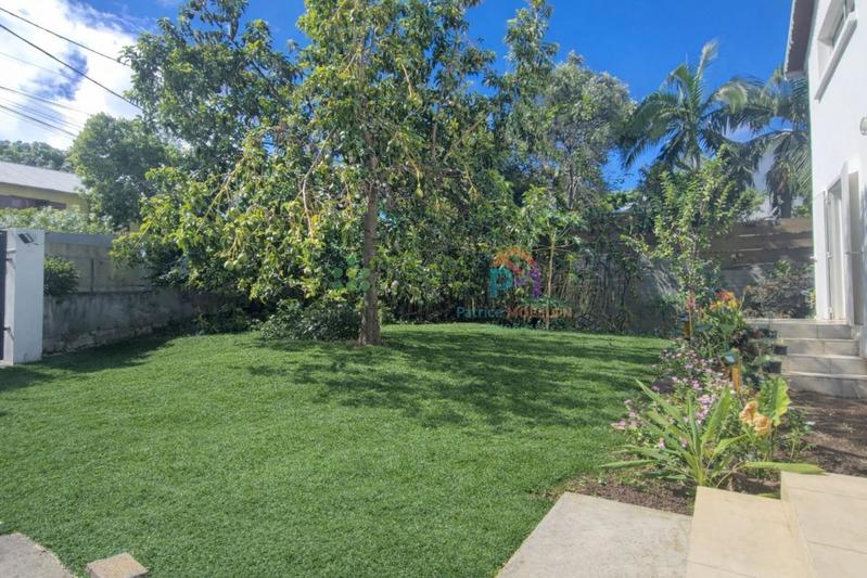 Pavillon - 157 m² - 5 pièces