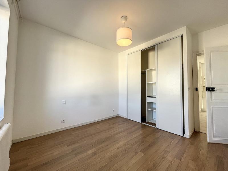 Appartement ancien - 60 m² - 3 pièces