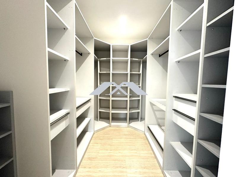 Villa - 200 m² - 7 pièces