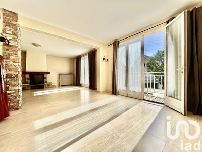 Maison - 147 m² - 6 pièces