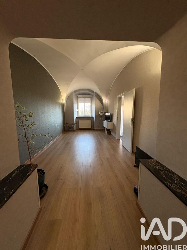 Maison de village - 235 m² - 8 pièces