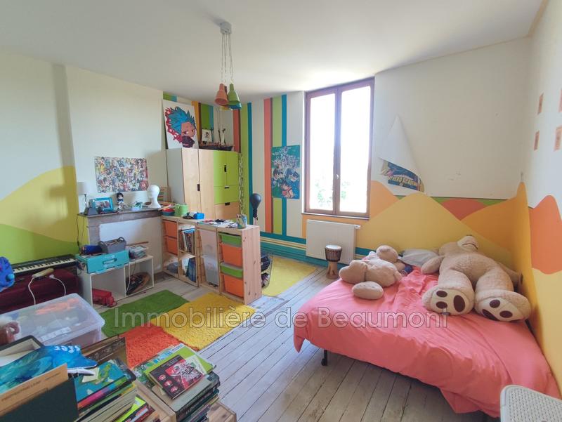 Maison - 184 m² - 8 pièces