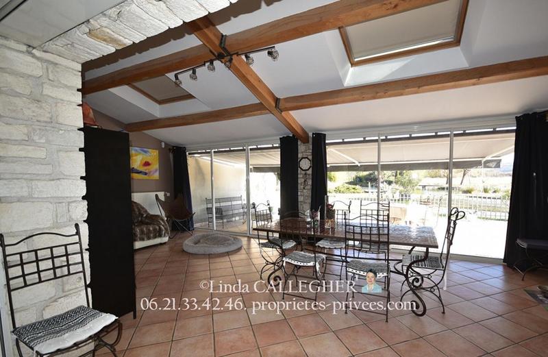 Propriété - 460 m² - 11 pièces