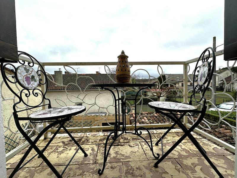 Maison traditionnelle - 158 m² - 7 pièces