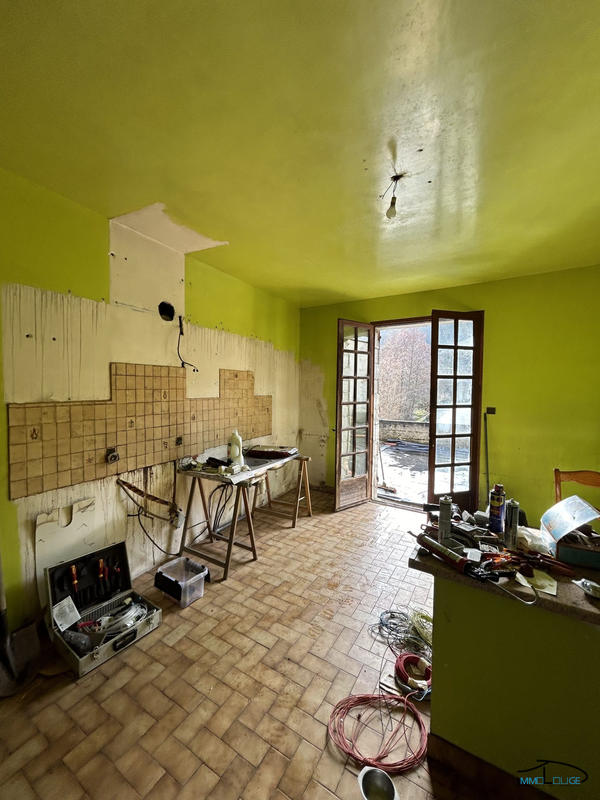 Maison ancienne - 210 m² - 7 pièces