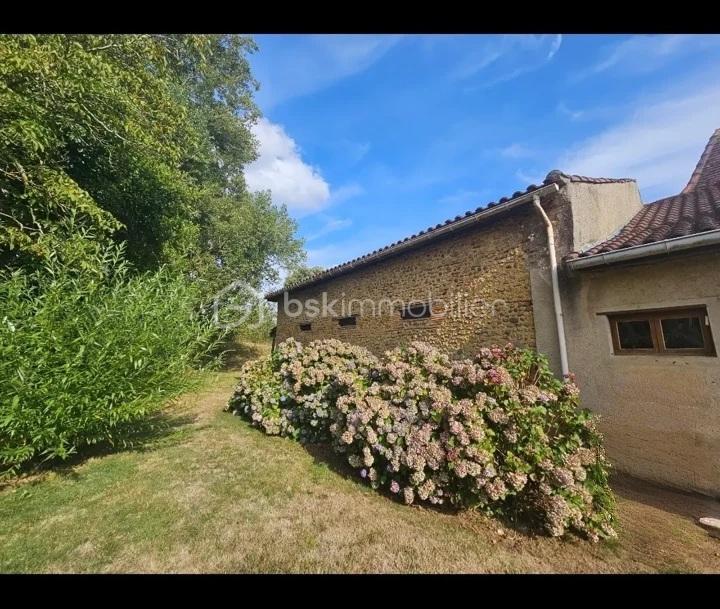 Corps de ferme - 130 m² - 7 pièces