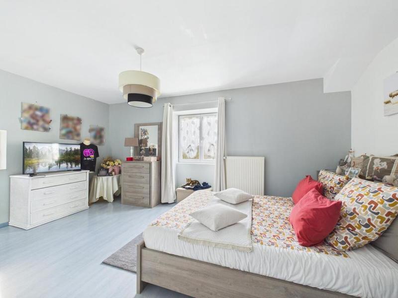 Pavillon - 153 m² - 6 pièces