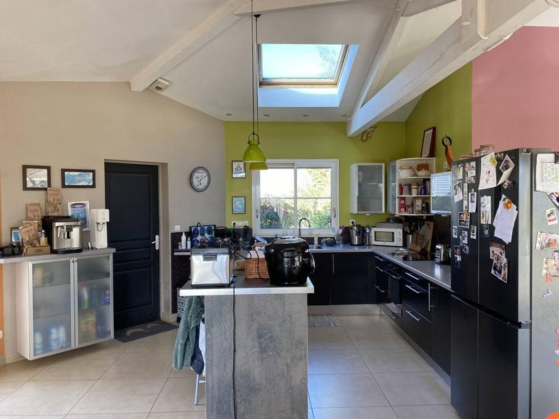 Maison - 226 m² - 8 pièces