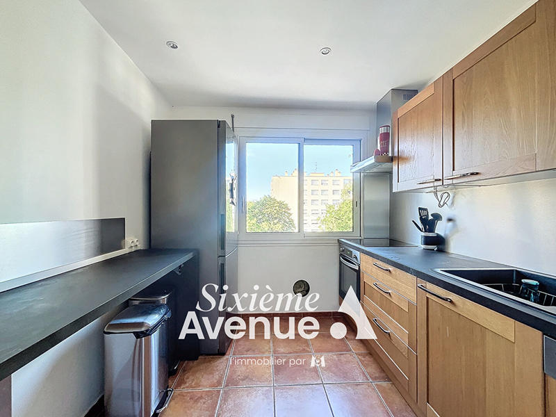 Appartement - 64 m² - 3 pièces