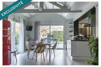 Maison - 176 m² - 6 pièces