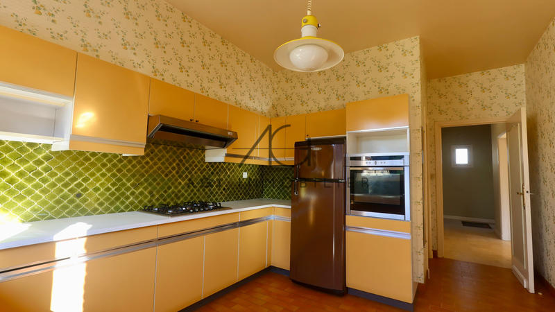 Maison - 147 m² - 5 pièces