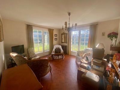 Maison - 153 m² - 7 pièces