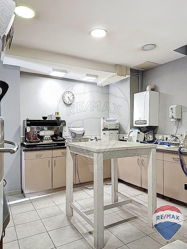 Appartement - 130 m² - 4 pièces