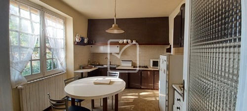 Maison - 120 m² - 10 pièces