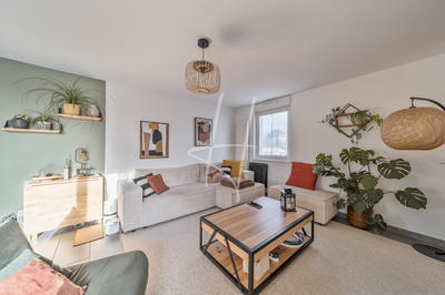 Appartement - 84 m² - 5 pièces