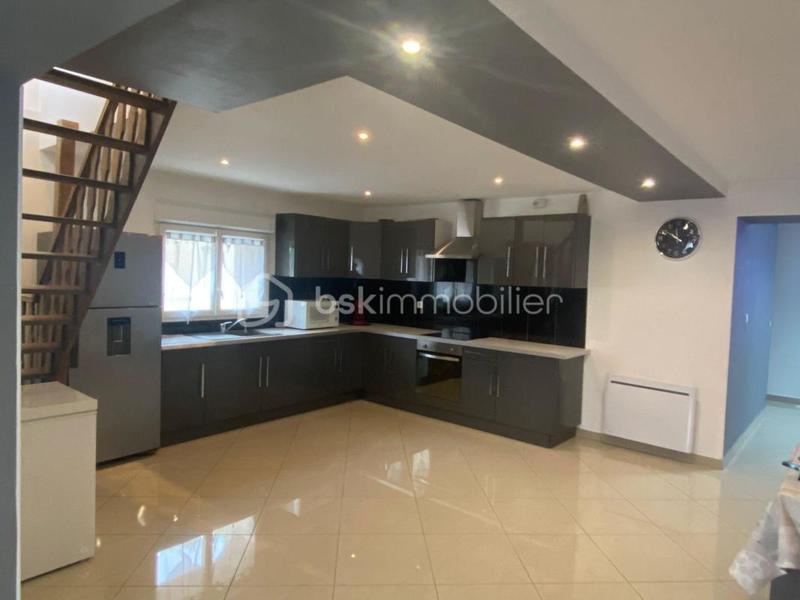 Propriété - 156 m² - 5 pièces