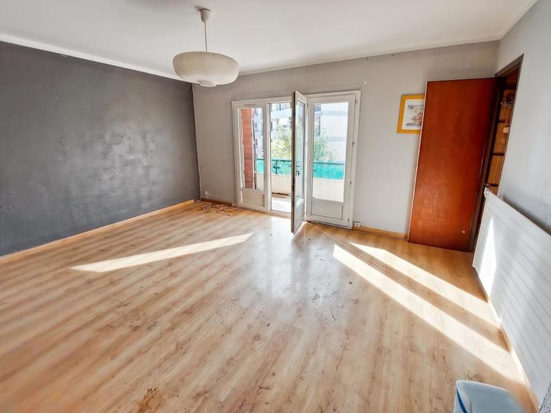 Maison - 207 m² - 11 pièces