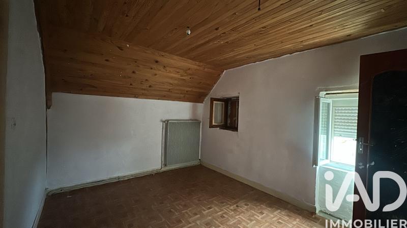 Maison - 90 m² - 3 pièces