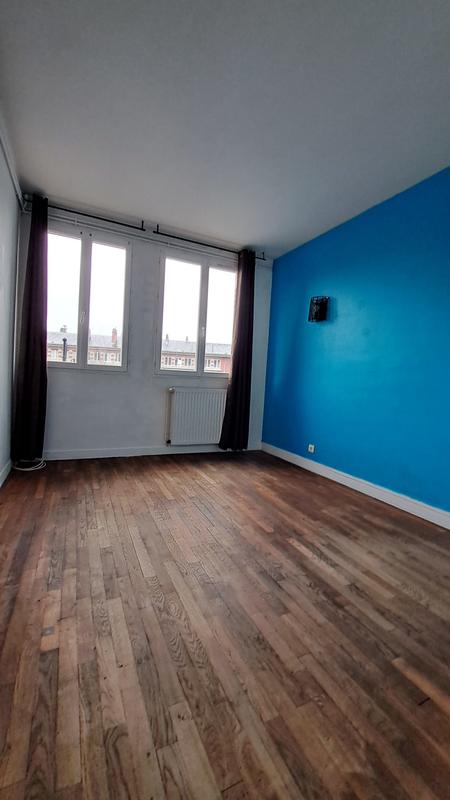 Appartement - 80 m² - 5 pièces