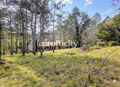 Maison - 131 m² - 6 pièces