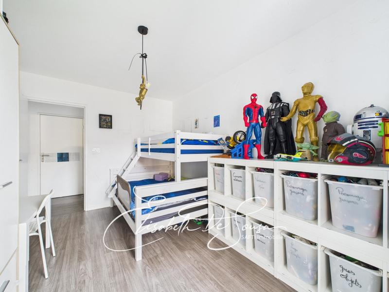 Appartement - 76 m² - 4 pièces