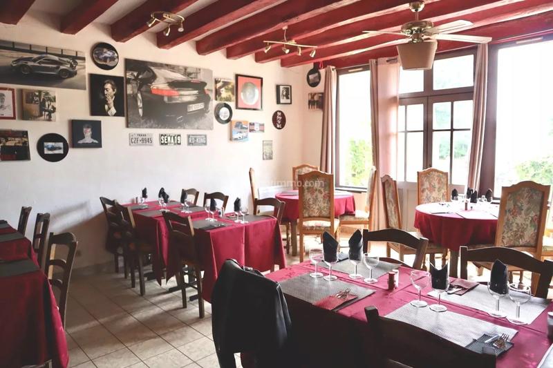 Magasins - 165 m² - 5 pièces