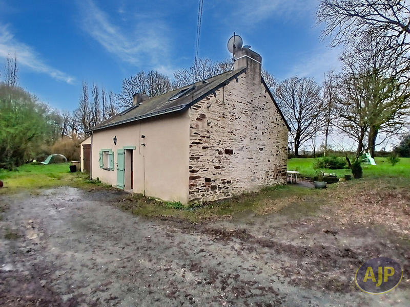 Maison - 82 m² - 4 pièces