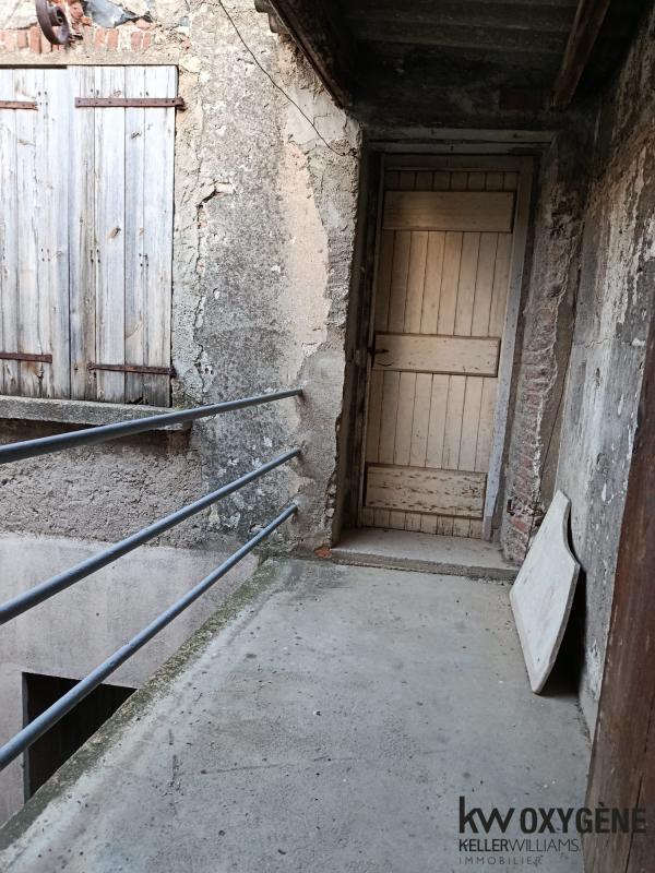 Maison ancienne - 375 m² - 7 pièces