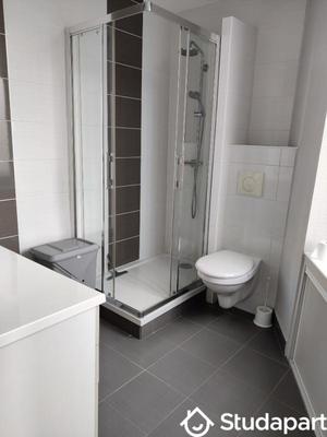 Chambre - 15 m² - 1 pièce