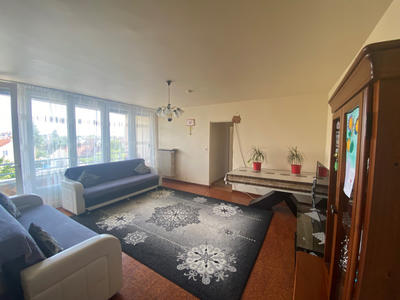 Appartement - 79 m² - 4 pièces