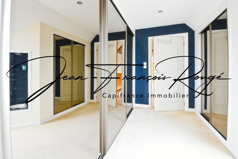 Maison - 190 m² - 7 pièces