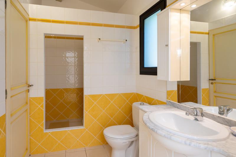 Villa - 300 m² - 8 pièces