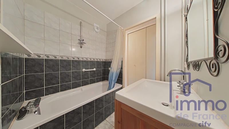 Appartement - 71 m² - 3 pièces