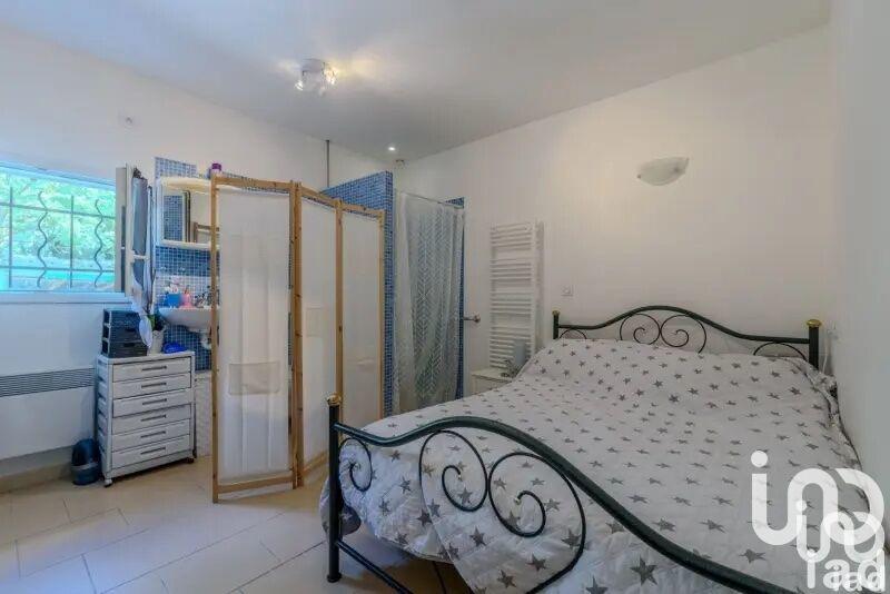 Maison - 230 m² - 4 pièces