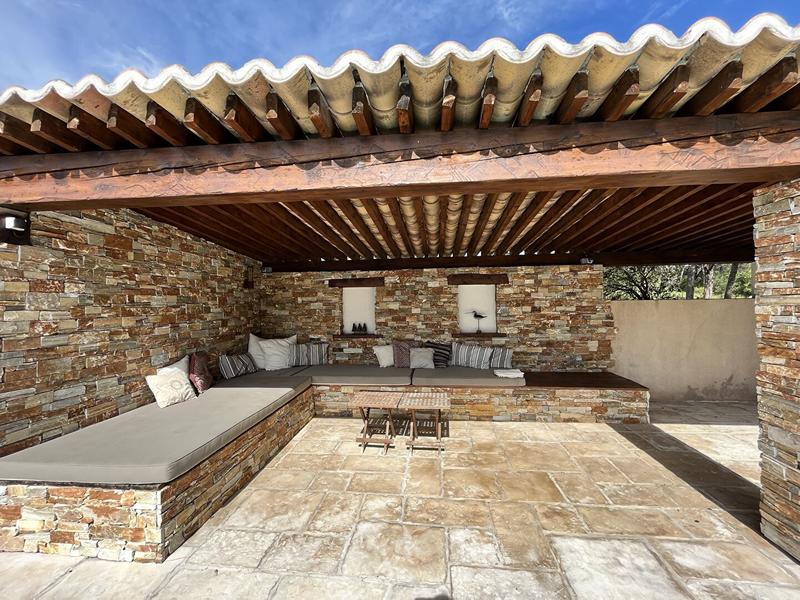 Villa - 200 m² - 6 pièces